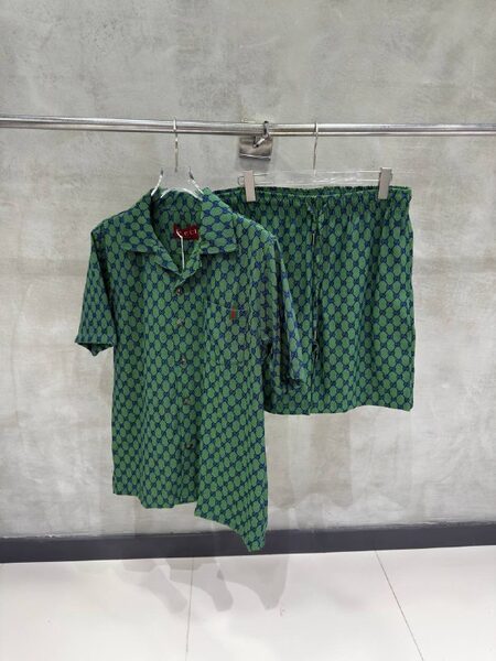 Apparel — TGIf-U_k89VD view 7