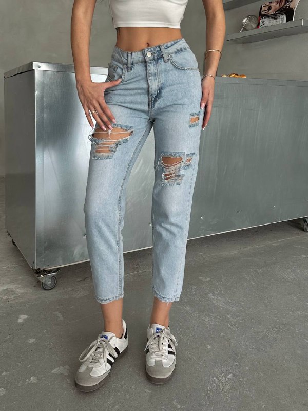 Apparel — TGIhHgm0AGhJ view