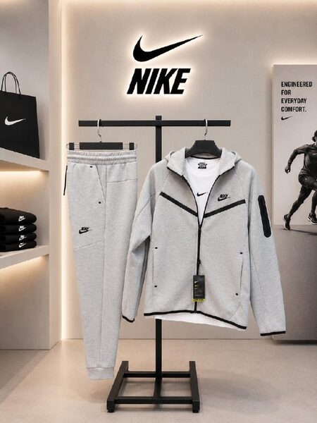 Apparel — TGIjp8GyiGb3 view 3