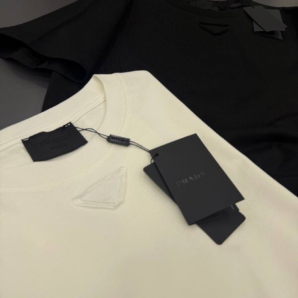 Apparel — TGIssOdzWMei view 5