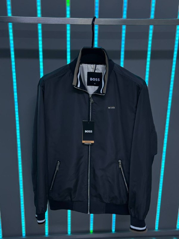 Apparel — TGItkJwGa_cB
