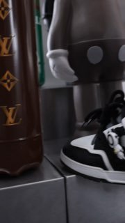 Apparel — TGIugThPx2W7
