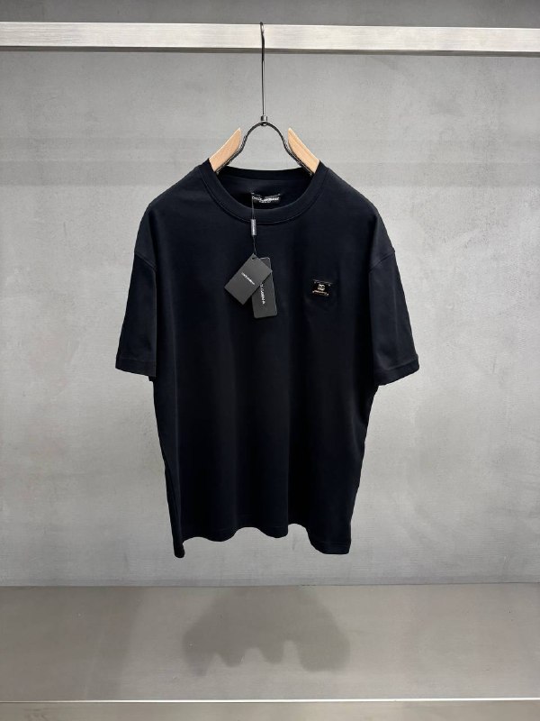 Apparel — TGIwqWR8Z3RU view