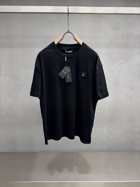 Apparel — TGIwqWR8Z3RU view 4