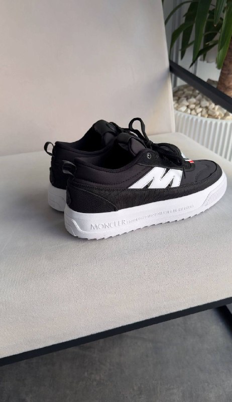 Men's Sneakers — TGJ0bCBNmB5i view