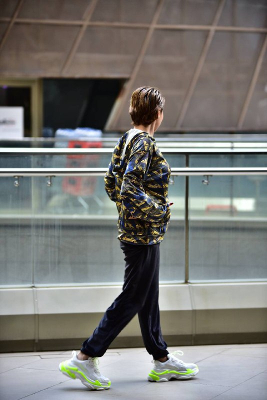 Apparel — TGJBk72YNgiw