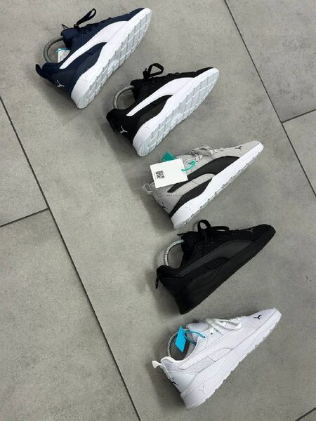 Men's Sneakers — TGJEWEfRvHc- view 2