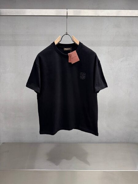Apparel — TGJQECHxwWb_ view 3