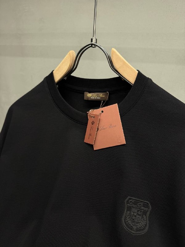 Apparel — TGJQECHxwWb_ view