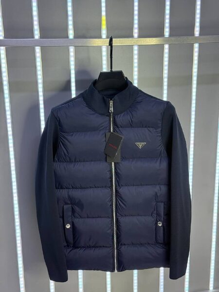 Apparel — TGJRF0bNHdC_