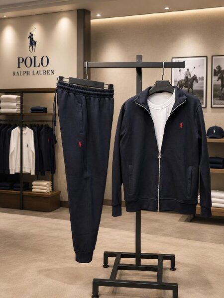 Apparel — TGJVkq0AUJFA