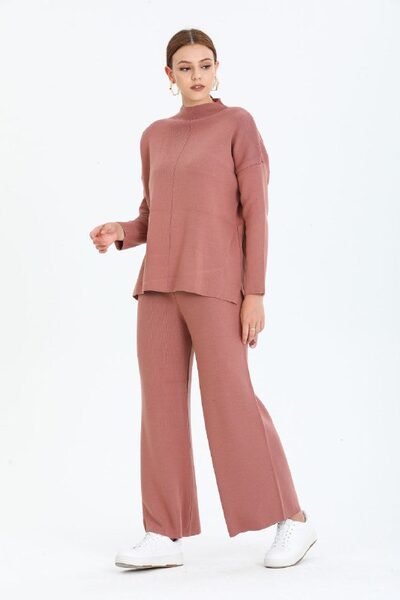 Apparel — TGJXNYuGs5w_
