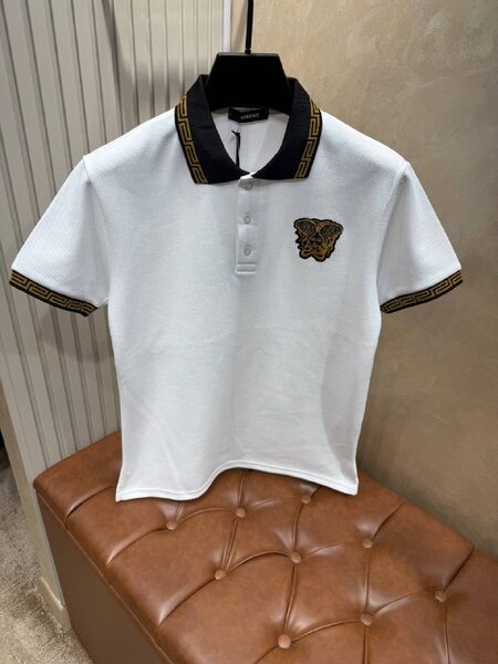 Apparel — TGJYRr-Q9XX4
