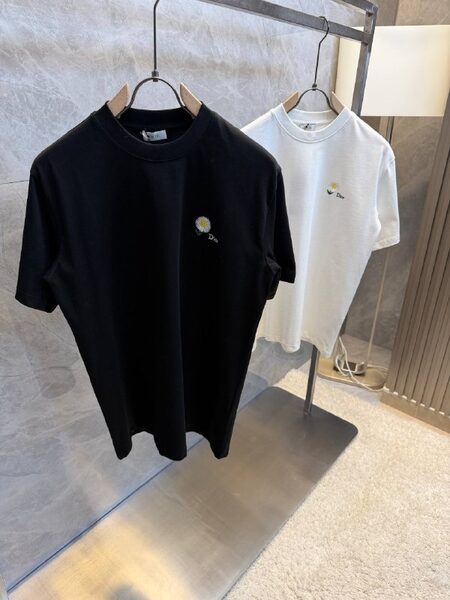 Apparel — TGJZkQcpAhw7 view 3
