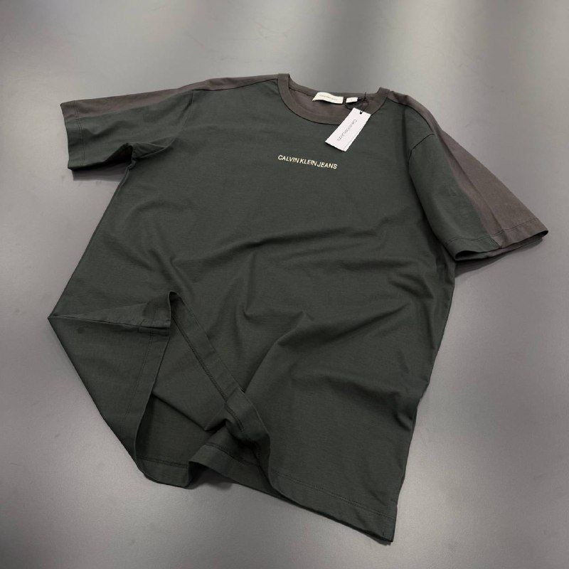 Apparel — TGJeo6n4uISI view