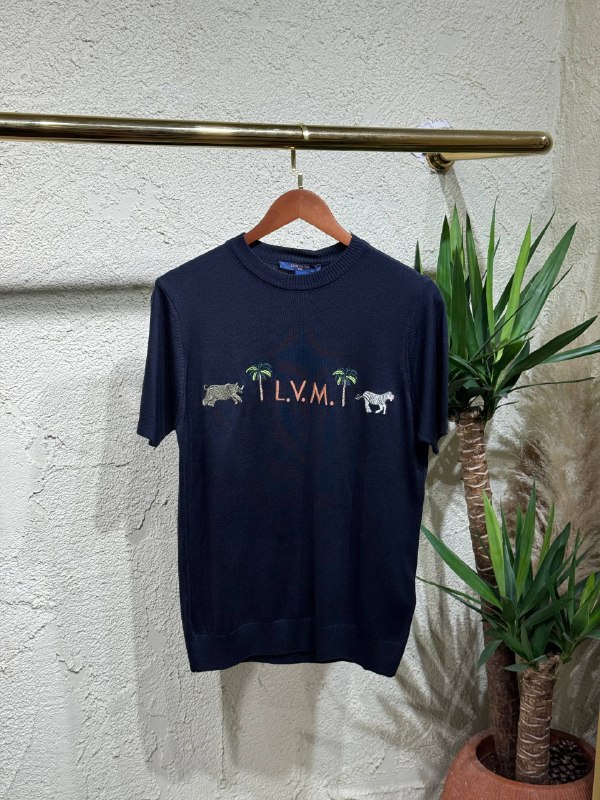 Apparel — TGJmlIvmPMQb