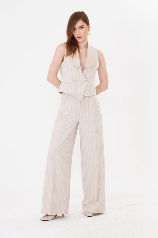 Apparel — TGJmwj8Xwvsi