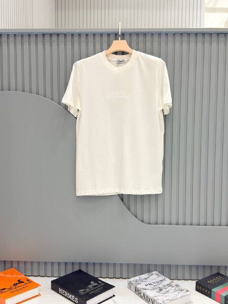 Apparel — TGJtTBJ9Kdip