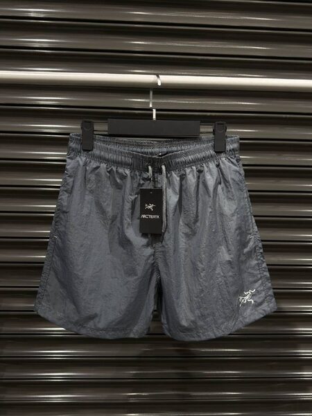 Apparel — TGJxfxvMBc3O view 7