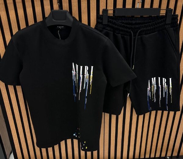 Apparel — TGJz97vCjZRN view 3