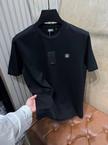Apparel — TGK0gtkr11KO