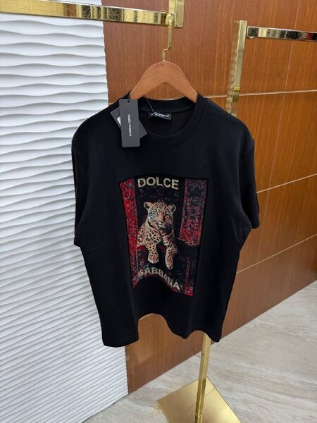 Apparel — TGK4czTKP1As