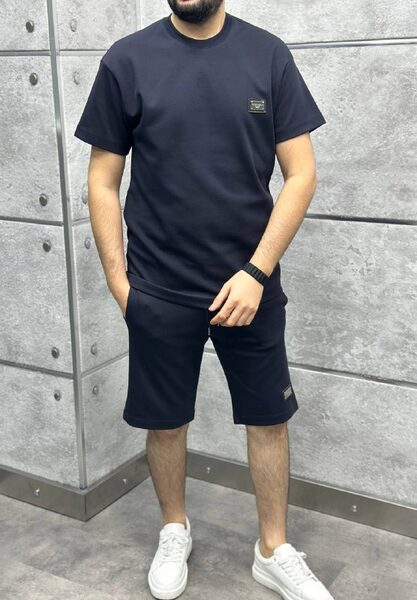 Apparel — TGK8OKEebirZ view 2