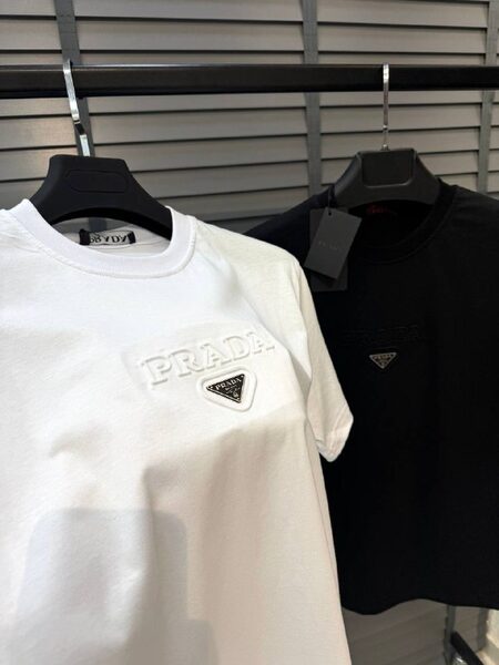 Apparel — TGKL56ZVqjb8
