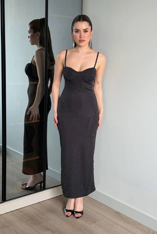 Apparel — TGKNDT1iwQeT