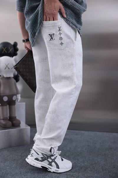 Apparel — TGKNDiZqj3UD view 2