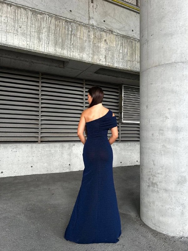 Apparel — TGKT0s6mW7Dh view