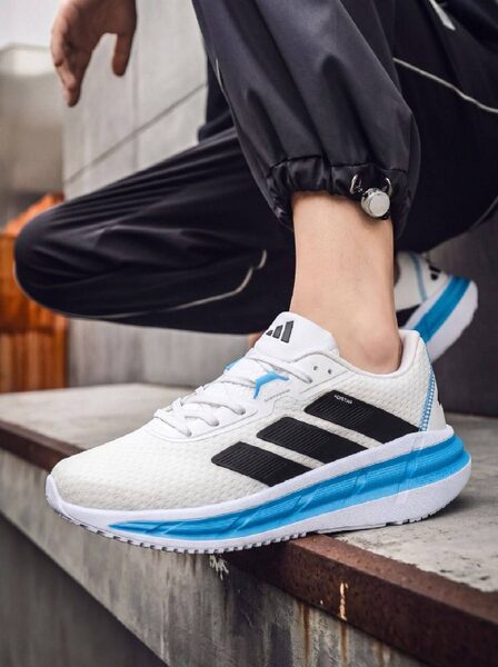 Men's Sneakers — TGKa-oNgKb_H view 2