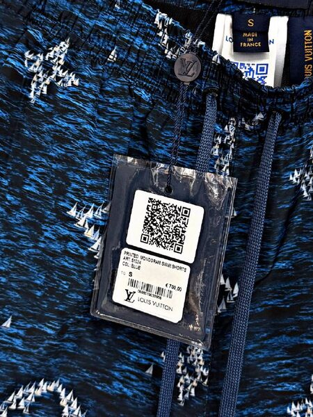 Apparel — TGKc_KX7WPFs view 7