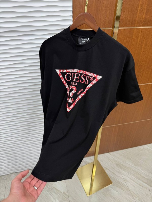 Apparel — TGKdBk5--CTn