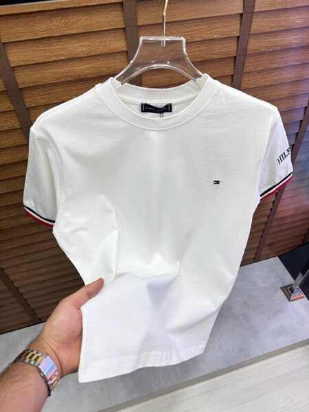 Apparel — TGKedMKwyKWb