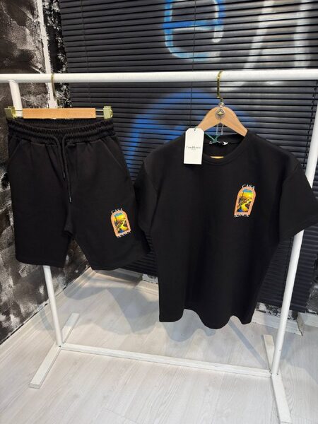 Apparel — TGKngSVYz4ye
