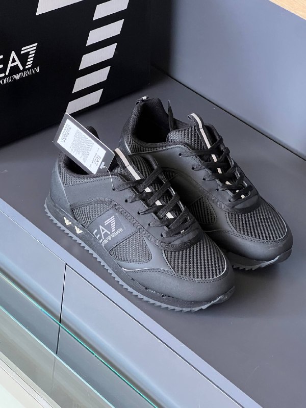 Men's Sneakers — TGKq2UJafzzH