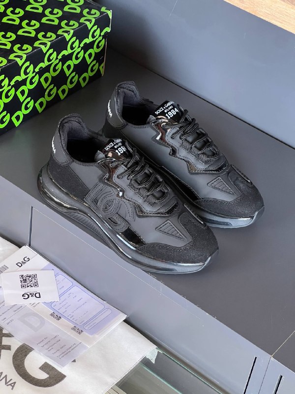 Men's Sneakers — TGKsuZQjFVXI