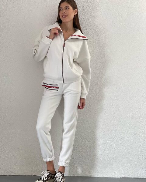 Apparel — TGKu7CgSwFxS view 8