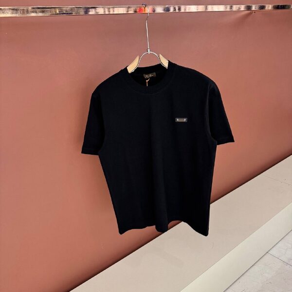 Apparel — TGLEq_R3rUTC view 2
