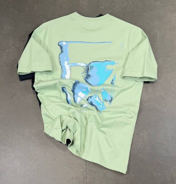 Apparel — TGLJyWIA3qjO view 3