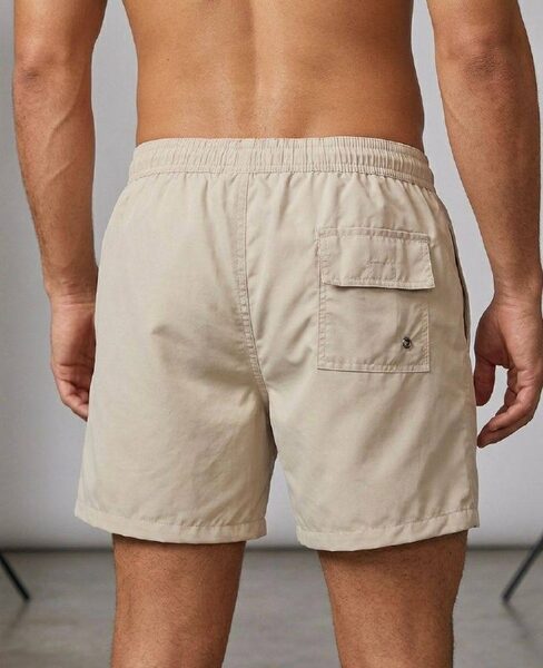 Apparel — TGLVLDOF0Zq8 view 6