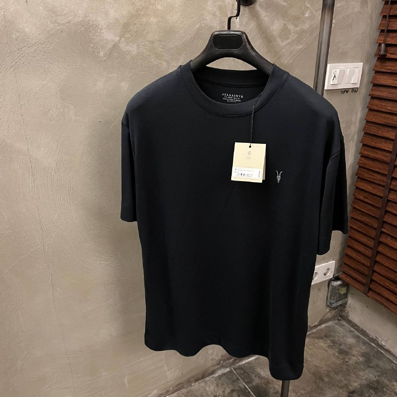 Apparel — TGLYQNxT67kU