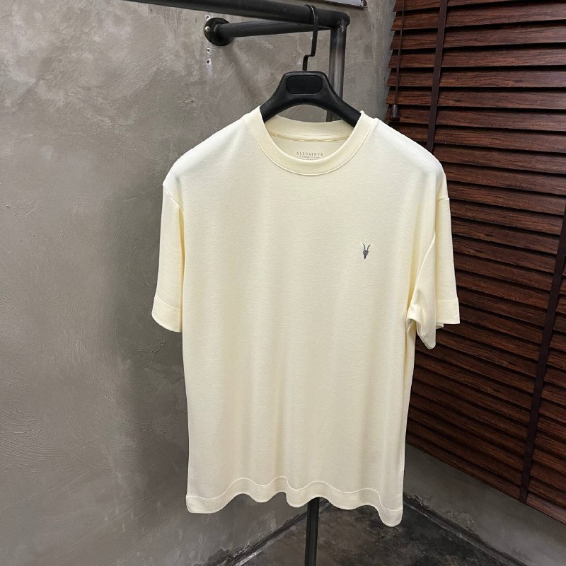 Apparel — TGLYQNxT67kU view