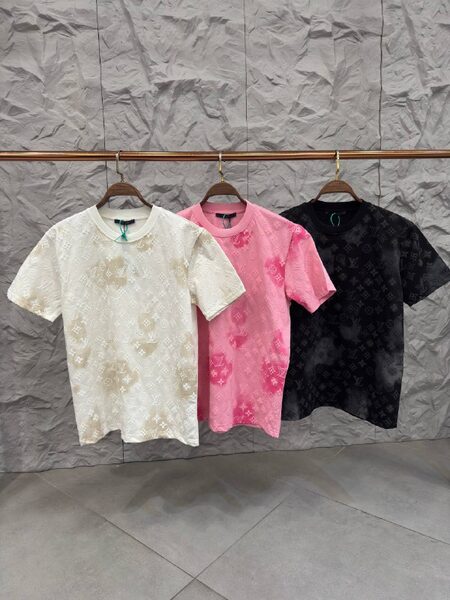 Apparel — TGLfVLnQqYF9