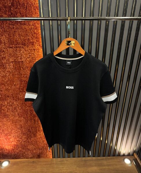 Apparel — TGLlv-fwSfT8