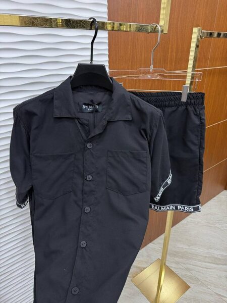 Apparel — TGLnXZwLERLt view 4