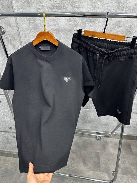 Apparel — TGLp6fKeEZpi view 2