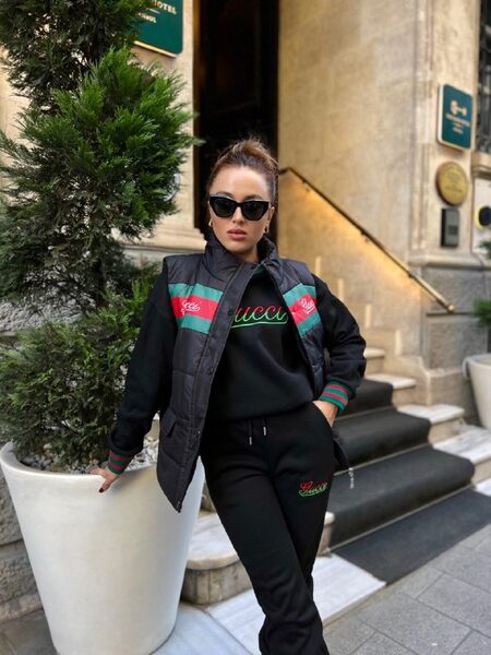 Apparel — TGLx7ZmSnENp
