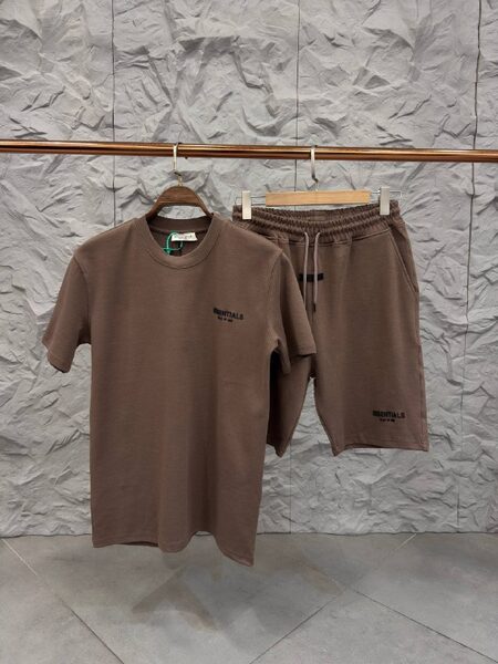 Apparel — TGLxIJnJW8kI view 2